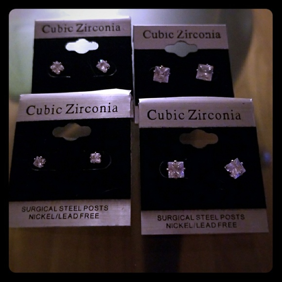Cubic Zirconia Studs - Picture 1 of 4